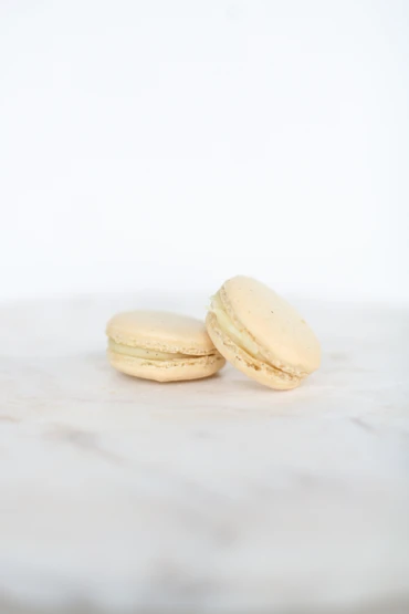 Vanilla Macaron