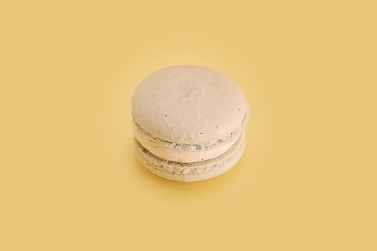 Earl Grey Macaron