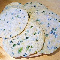 Naan Bread with Spring Onion (6 pcs)