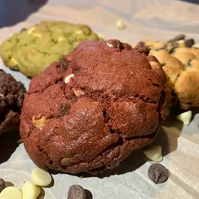 Red Velvet Chocolate Chip Cookies