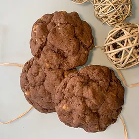 Peanut Butter Cookies (with Nutella filling)
