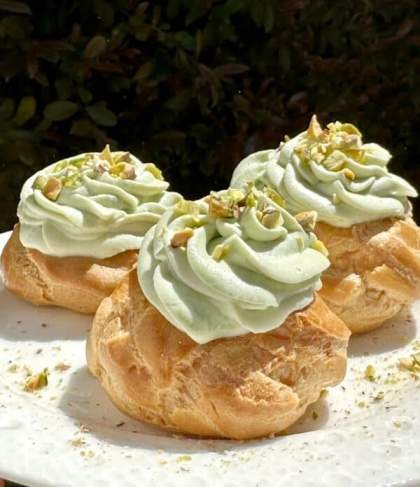 Zeppole Pistachio 1pc