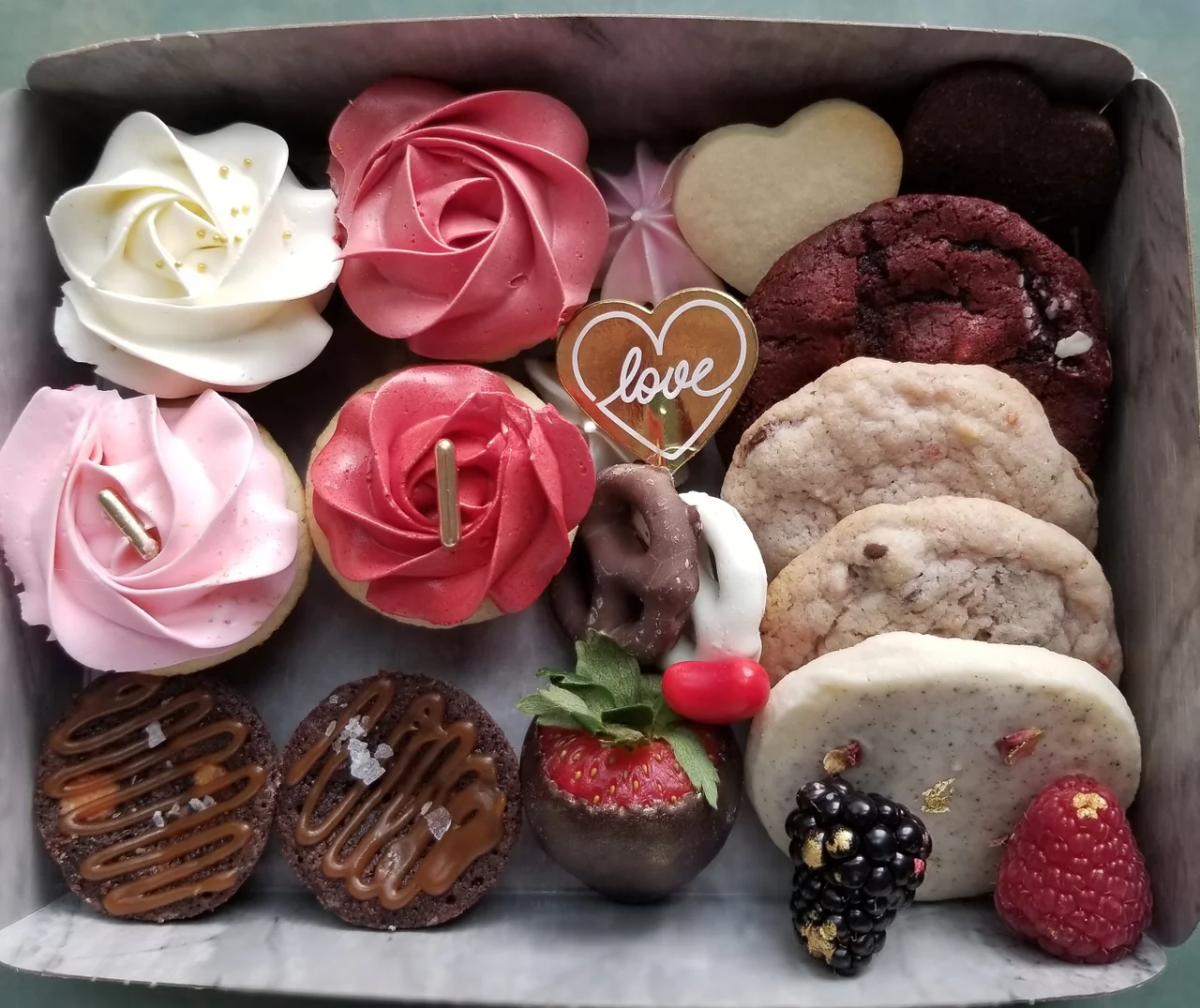 small graze box for 2-4