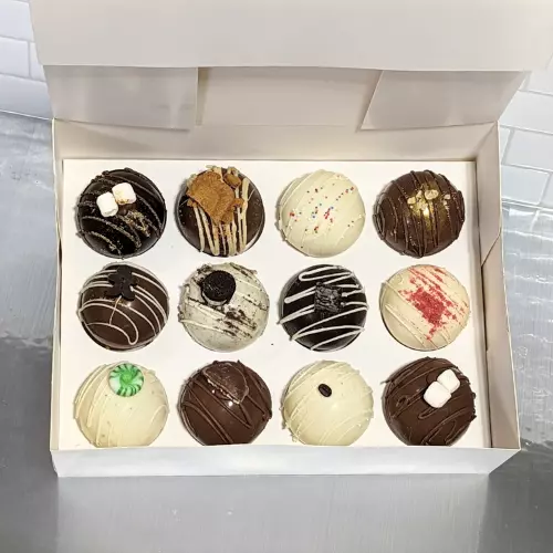 Hot Chocolate Bomb Gift Box of 12 - Pre-Order Only