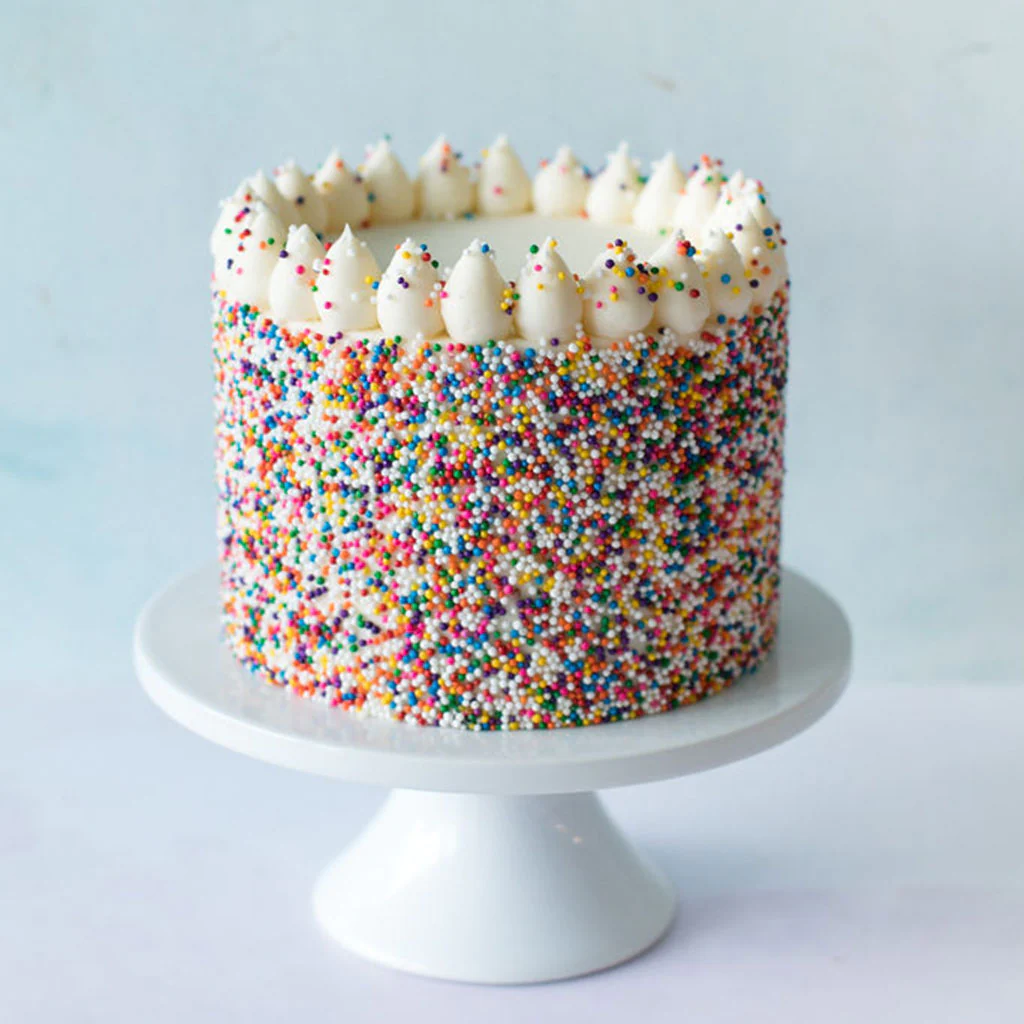 CONFETTI CAKE