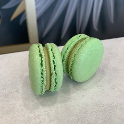 PISTACHIO MACARON