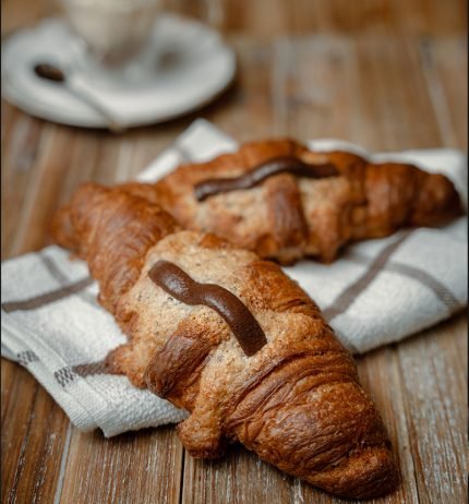 Hazelnut and chocolate Croissants