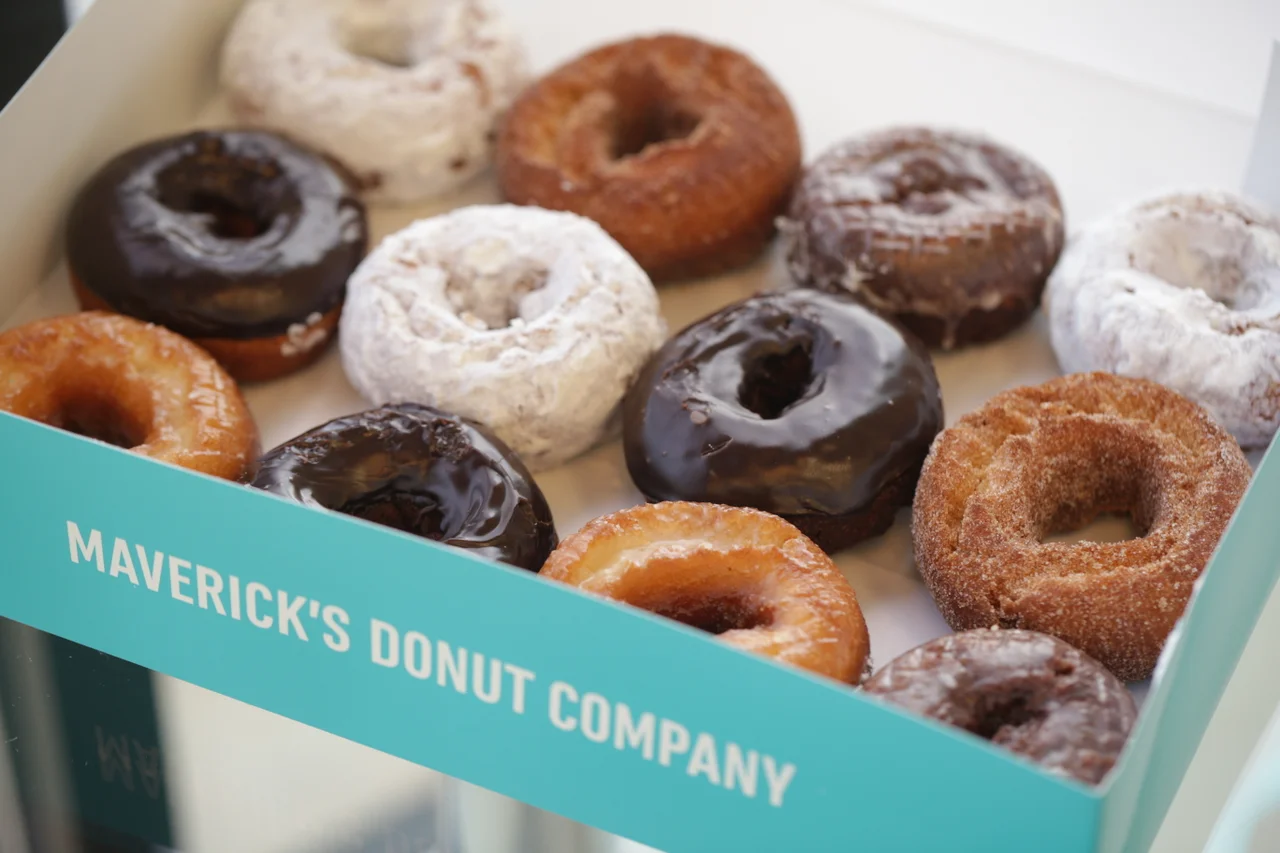 12-Pack Classic Donuts