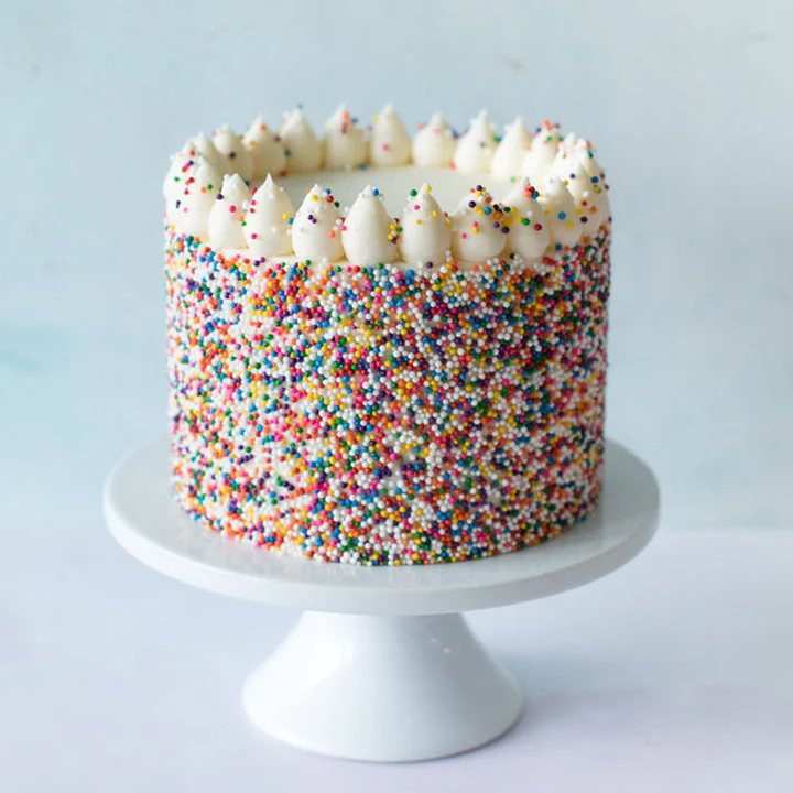 CONFETTI CAKE