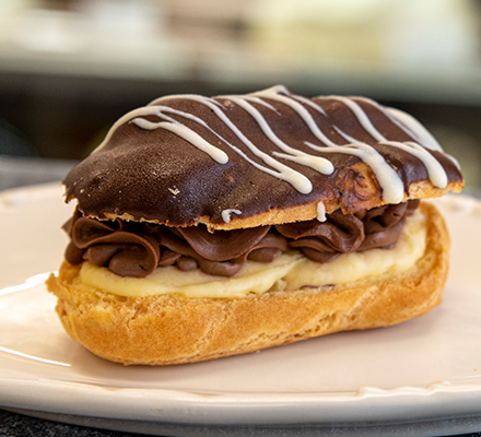French Chocolate Eclair