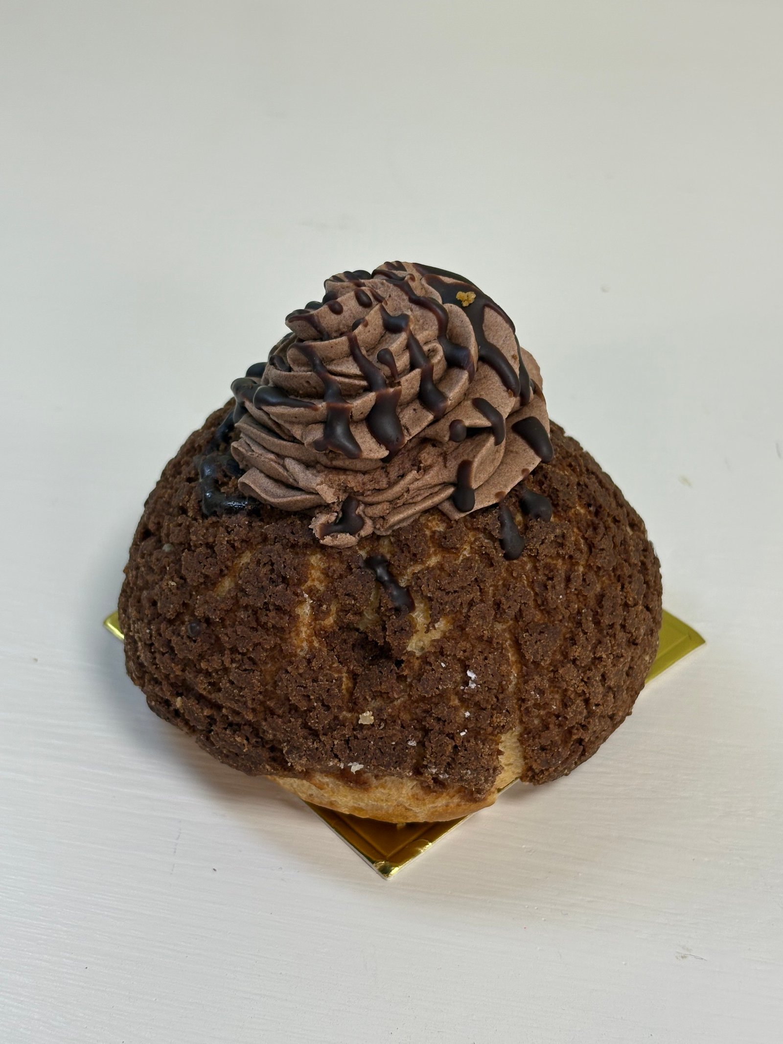 Chocolate Cream Puff