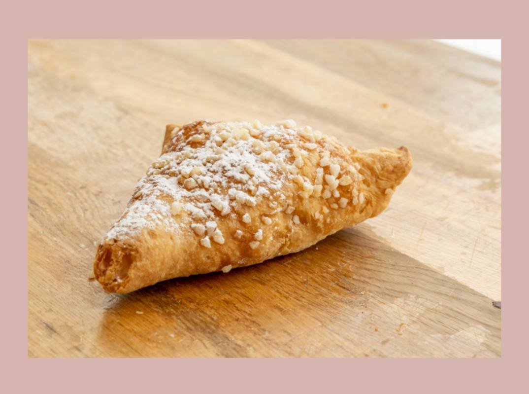 APPLE TURNOVER