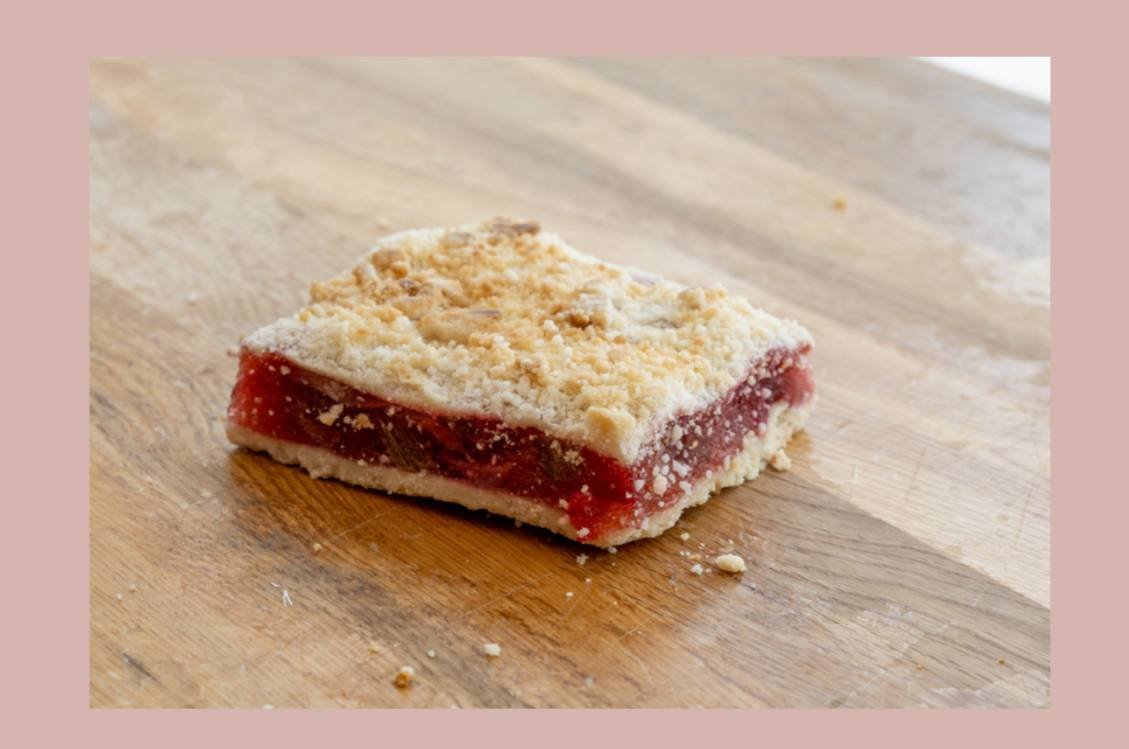 STRAWBERRY RHUBARB SQUARE