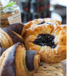 Kashew Bakery Cherry Danish