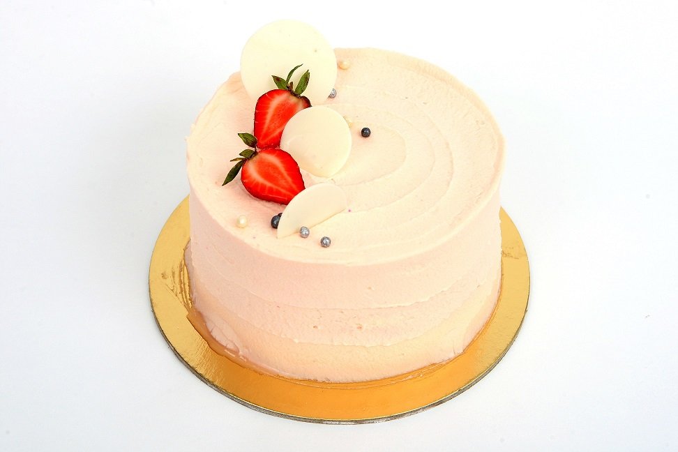 Strawberry Vanilla GF Cake