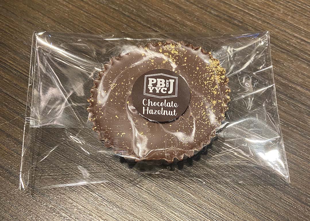 Hazelnut Buttercups