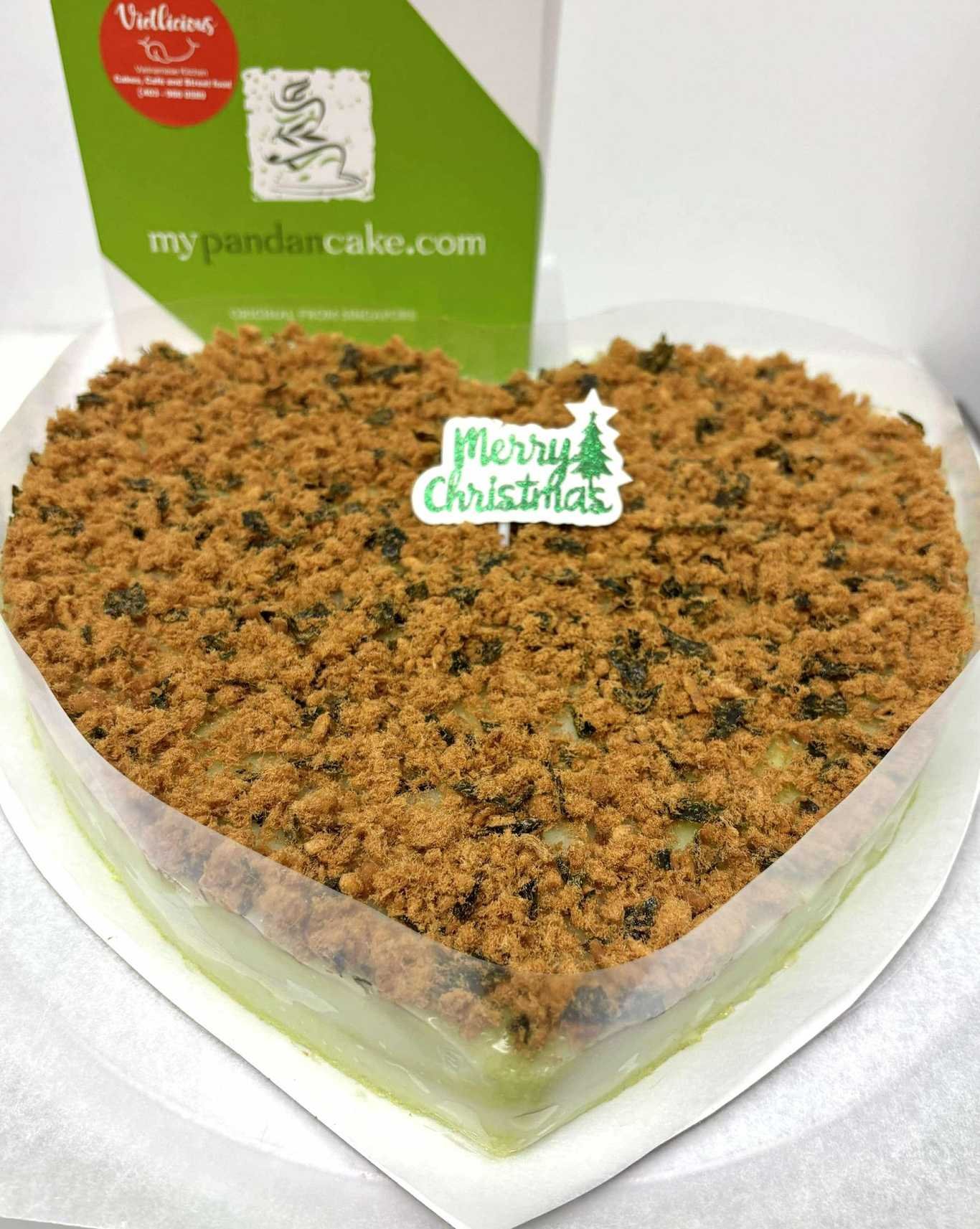 Pandan Cake with Porkfloss and Seaweed on top
