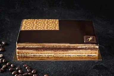 Opera - 6 person cake