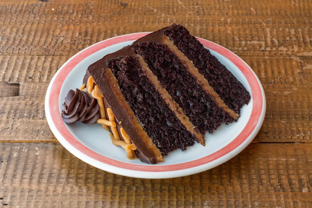 Chocolate Caramel Cake