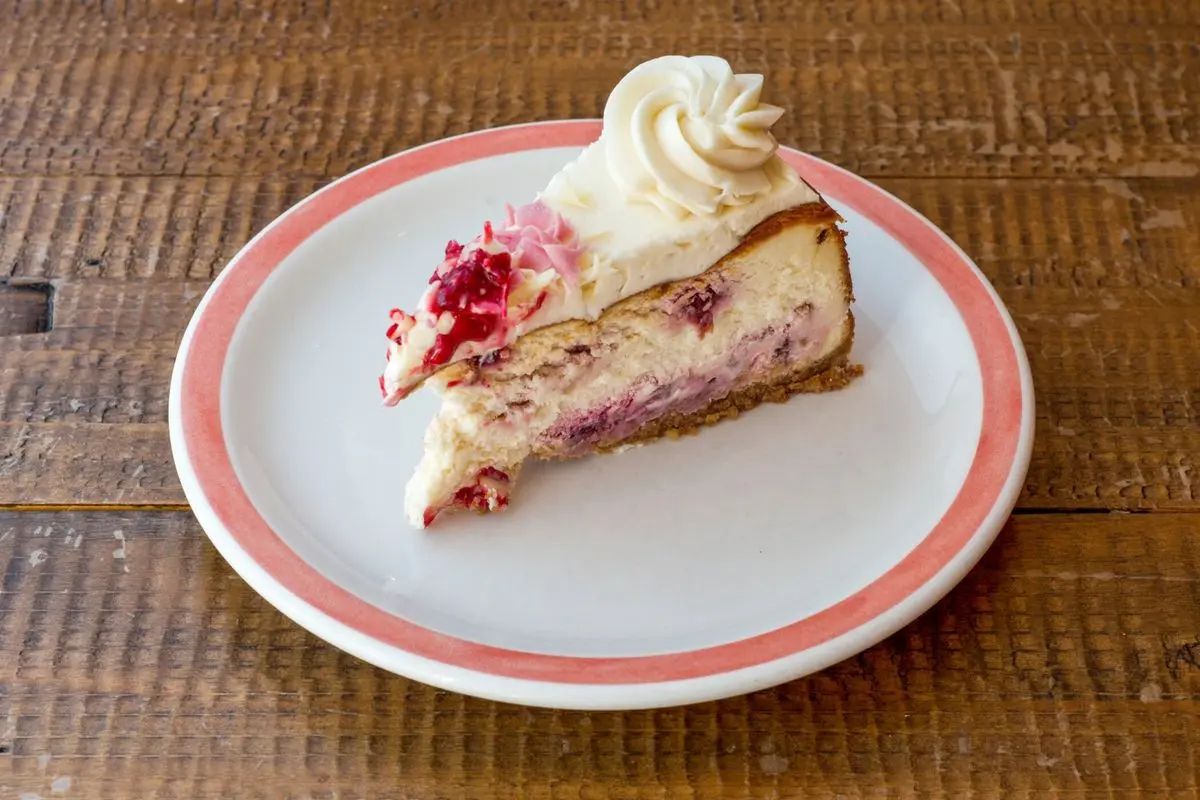Raspberry White Chocolate Cheesecake