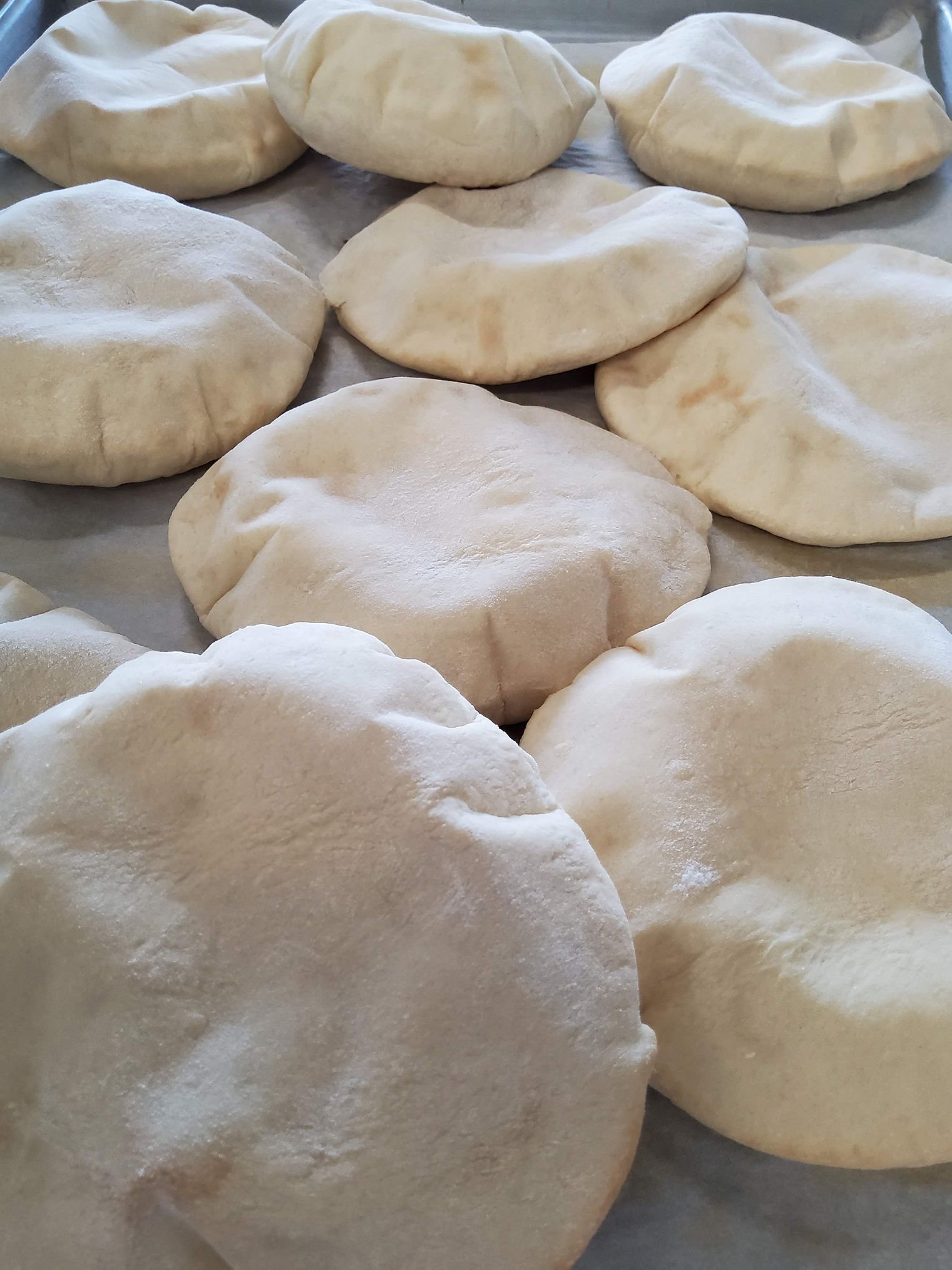 Pita Bread (Vegan)