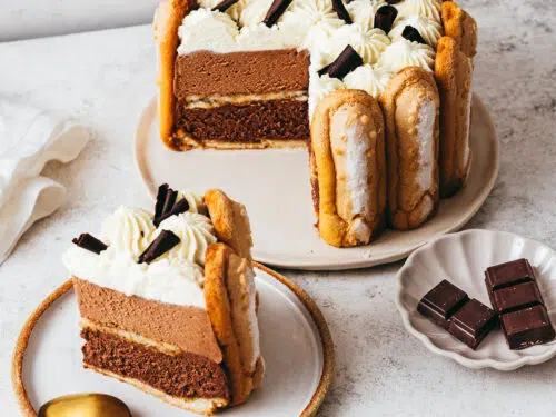 Charlotte au chocolat/ Chocolate charlotte cake