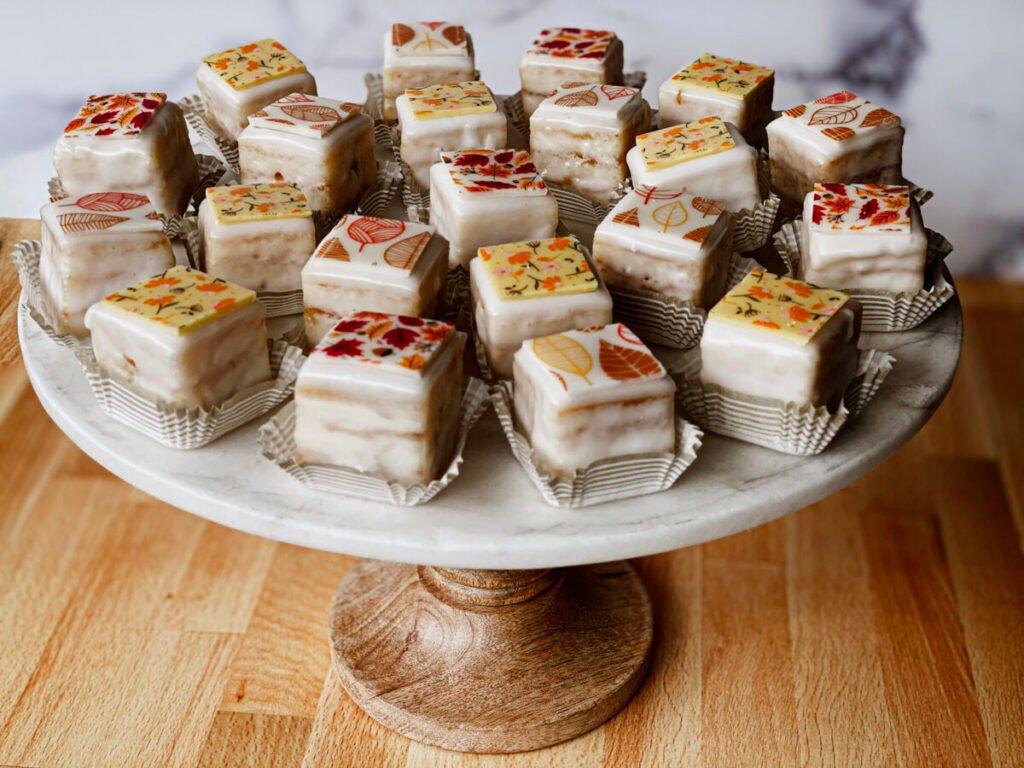 Mini Pastries / Petits Fours