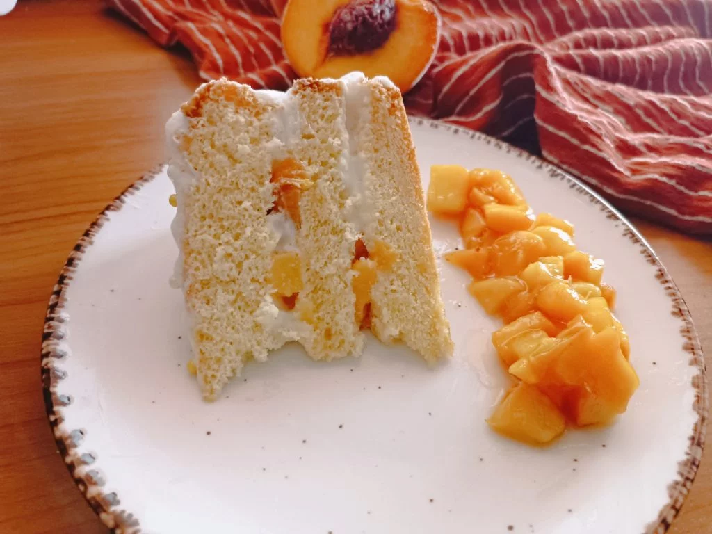 Grape Jelly Cream Cake (1 x one piece)