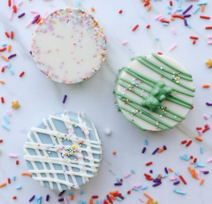 Cake Pucks