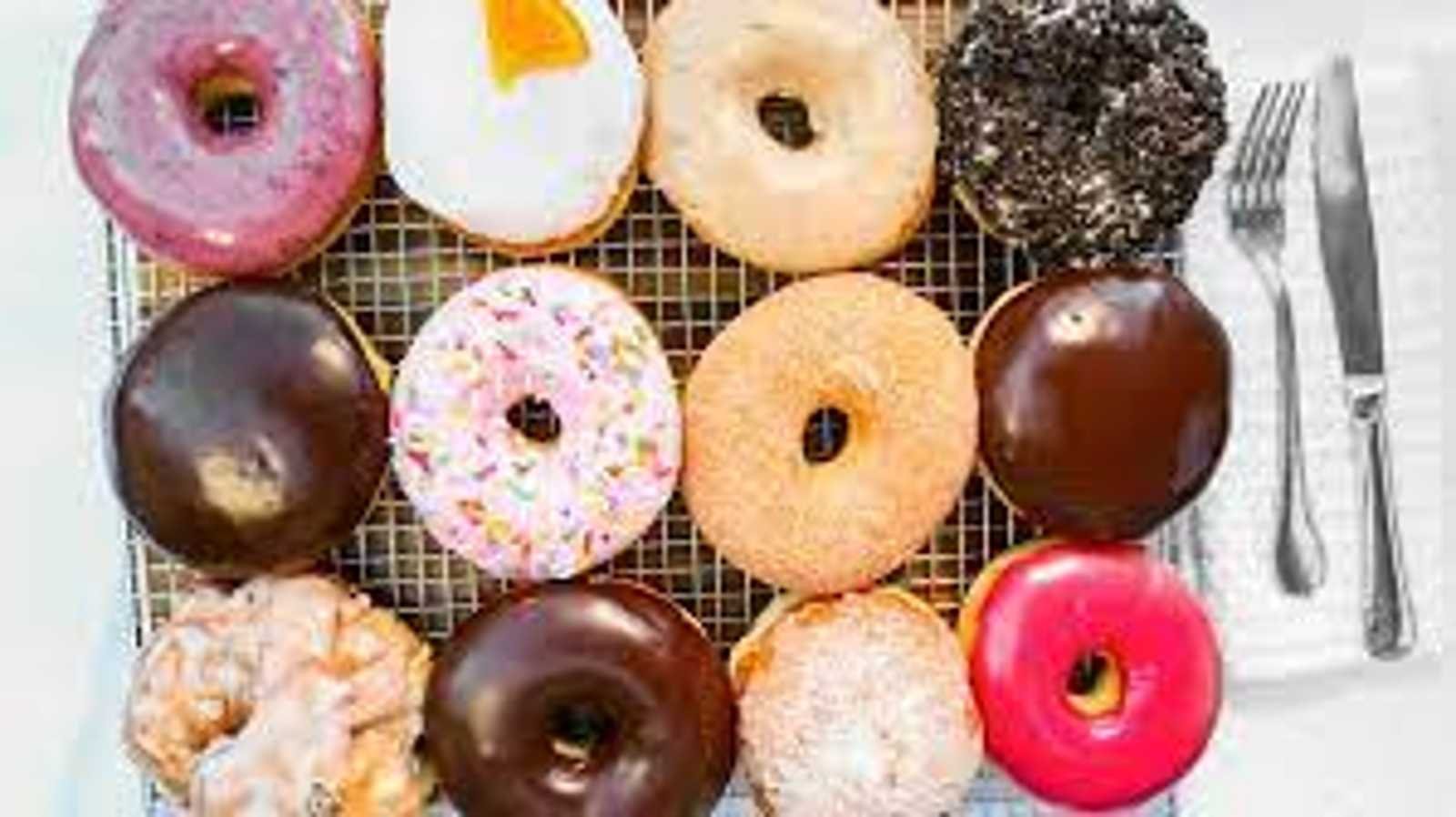 12 Regular Doughnuts