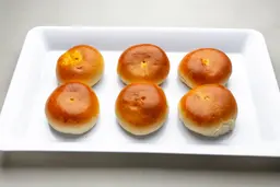 Pan De Coco (Coconut Buns) (6 pcs)