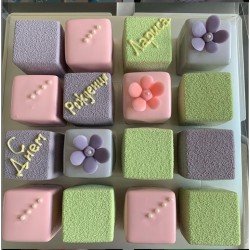 Cube cake 790