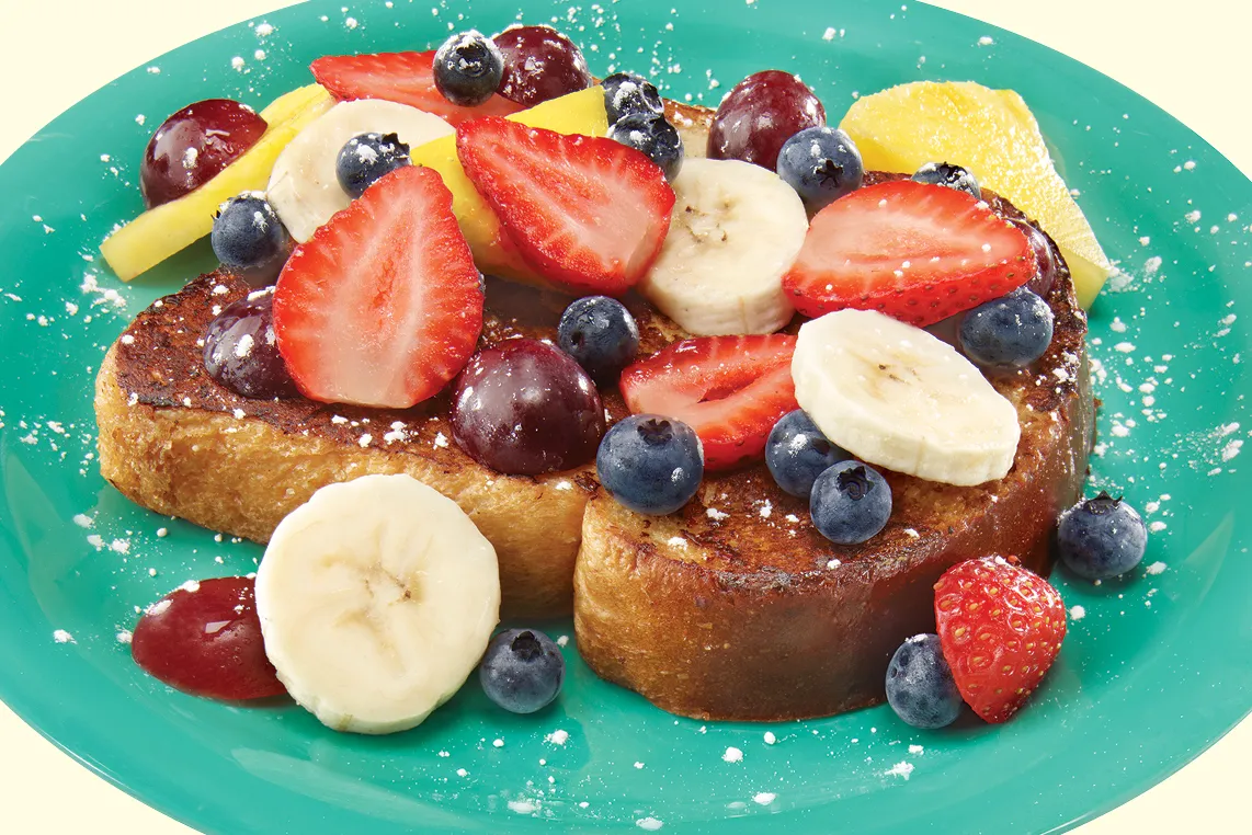 French Toast with fresh fruit