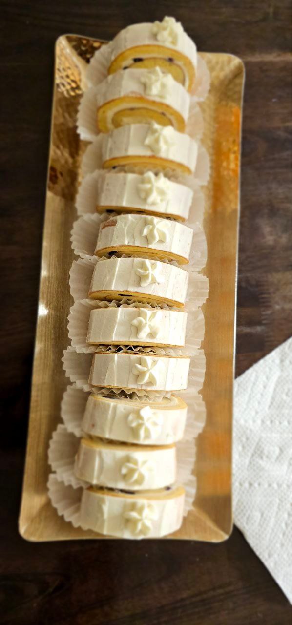 vanilla Homemade Roll Cake