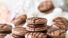 Chocolate Macaron