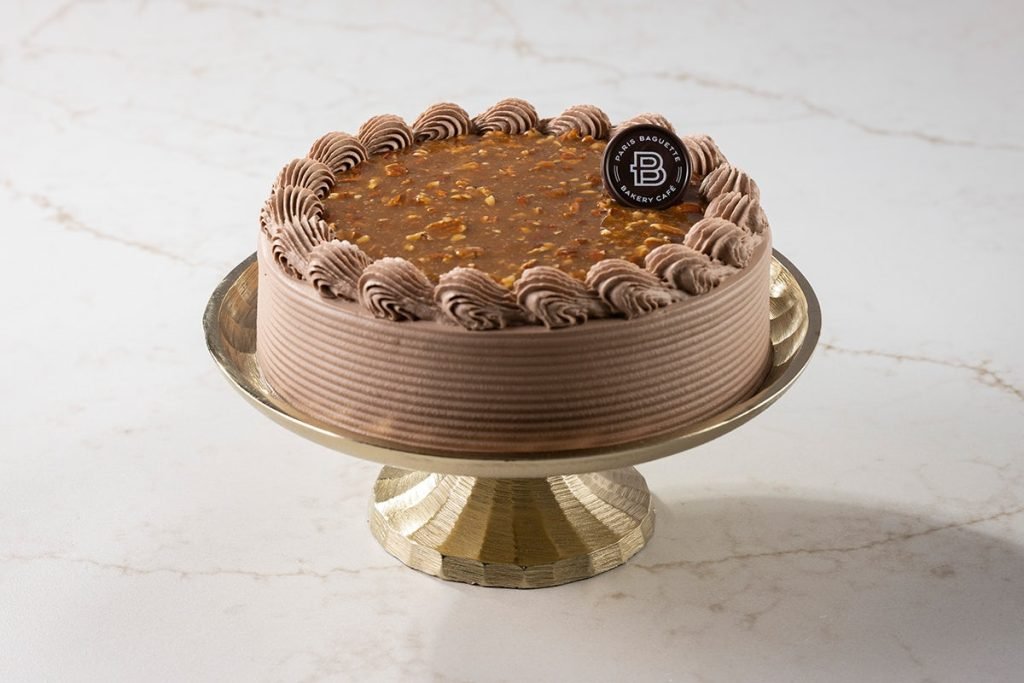 Caramel-Pecan Chocolate Mousse Cake