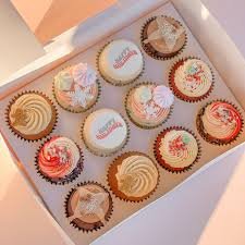 Happy Holidays Assorted Cupcake Box