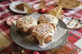 Christmas Cinnamon buns
