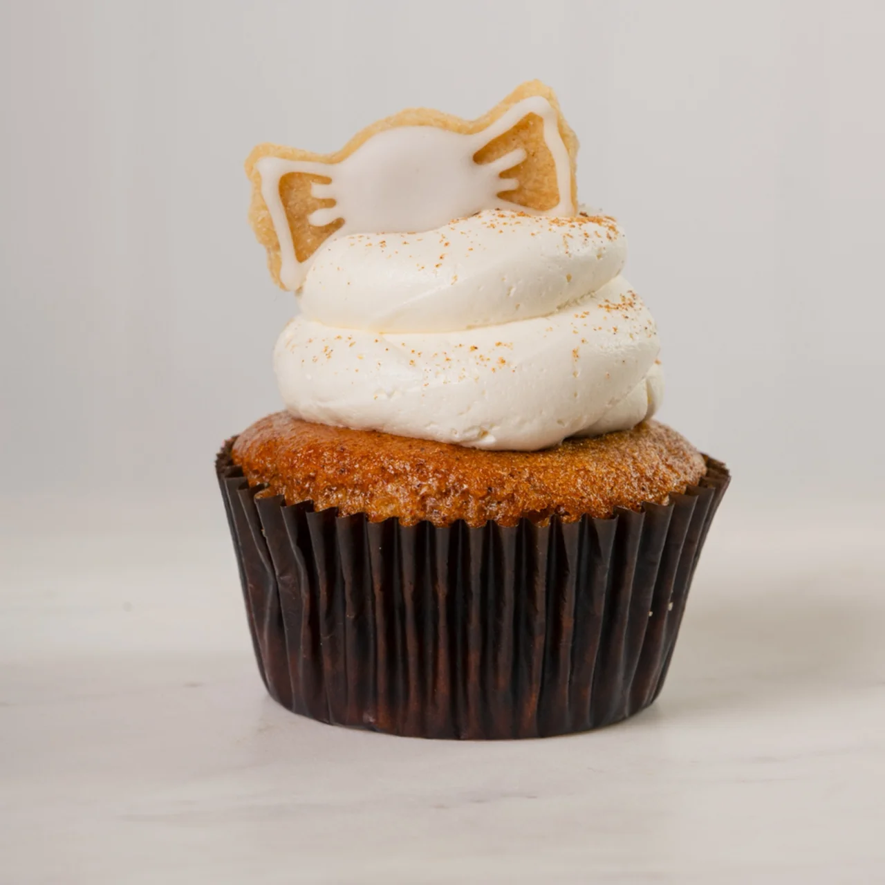 Gingersnap Vanilla Cupcake