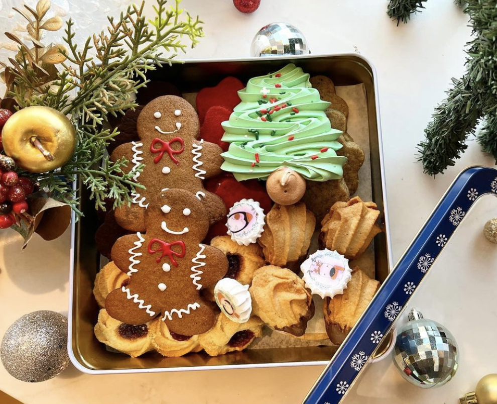 Christmas Cookie Tin (Available Dec 7 to 24)