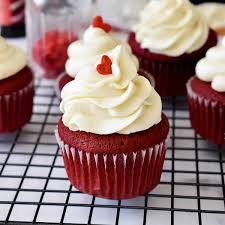 Red Velvet Cupcakes w/ Cream Cheese Icing