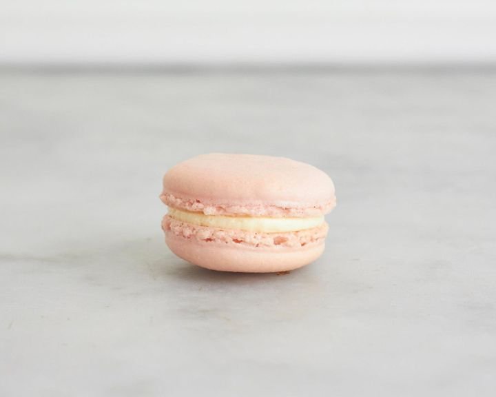 Rose Macaron