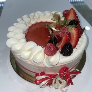 Strawberry White Chocolate Cheesecake